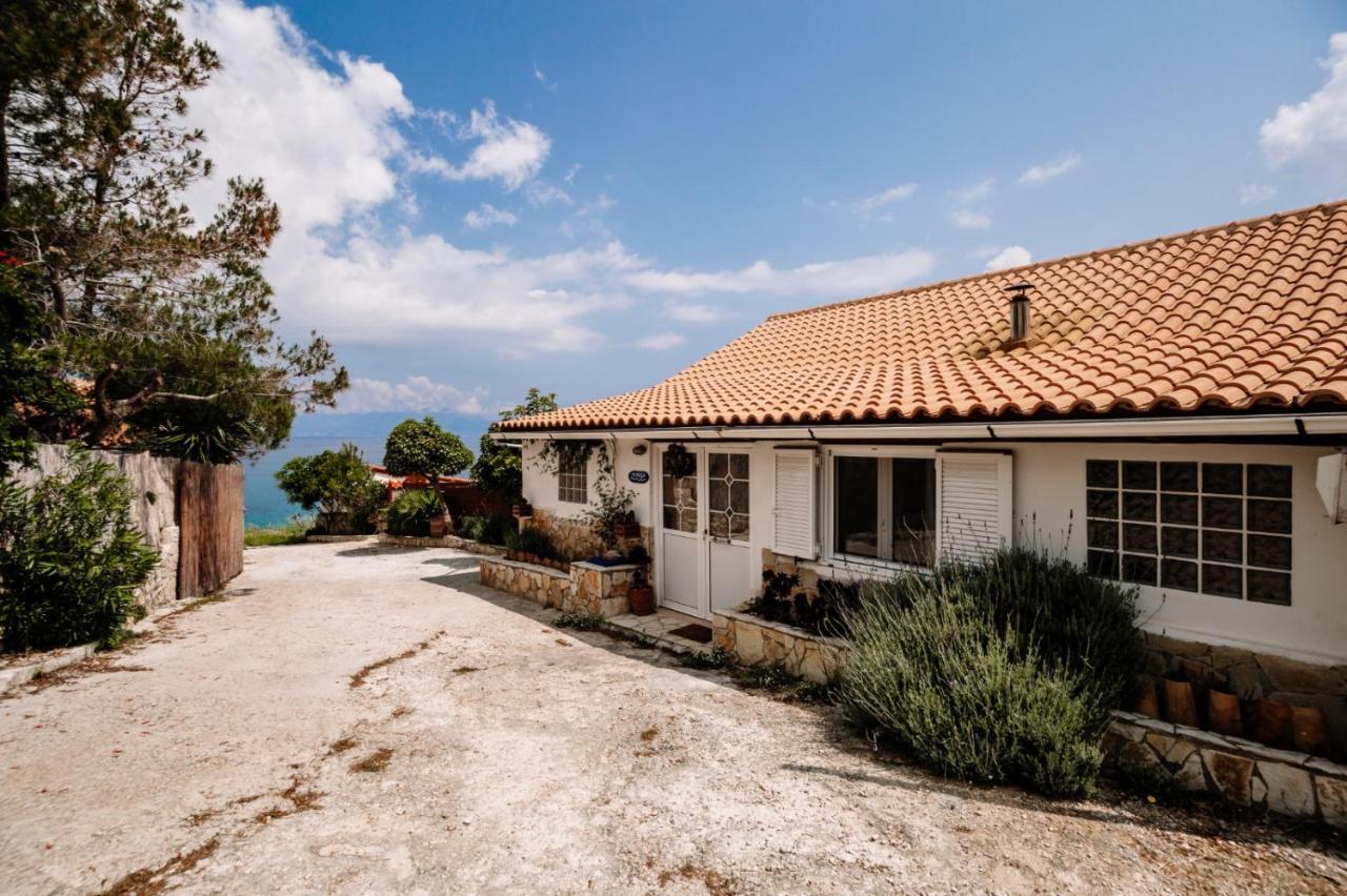 Floreika Studio By The Sea Skinária Екстериор снимка