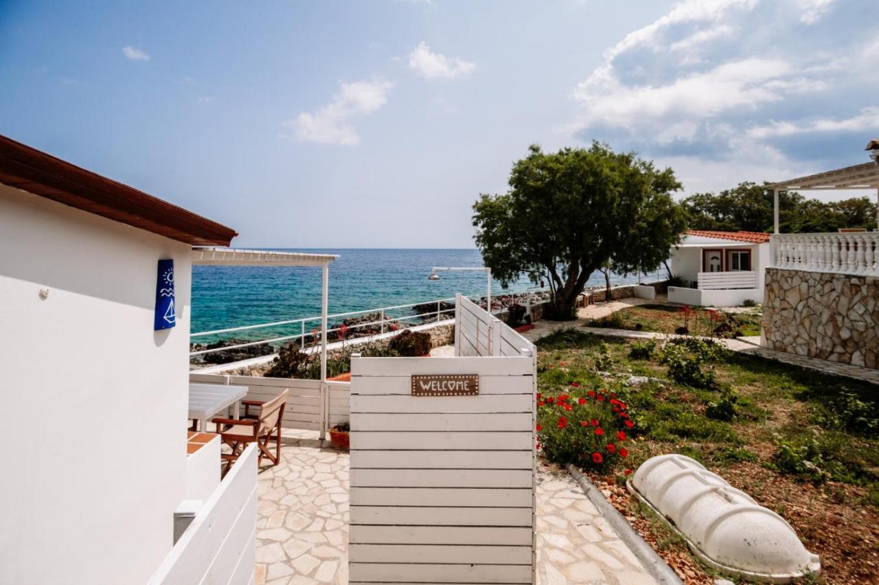 Floreika Studio By The Sea Skinária Екстериор снимка